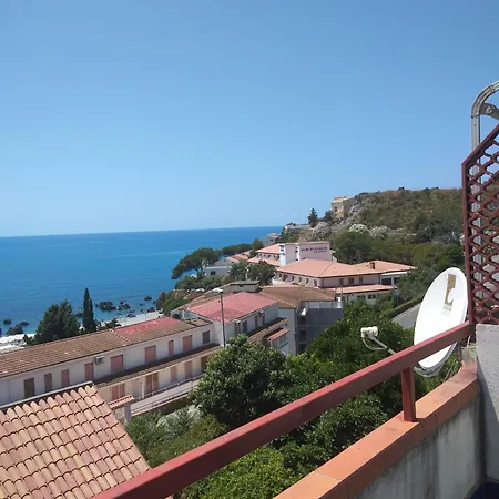 Apartamento Con Terrazza Vista Mare